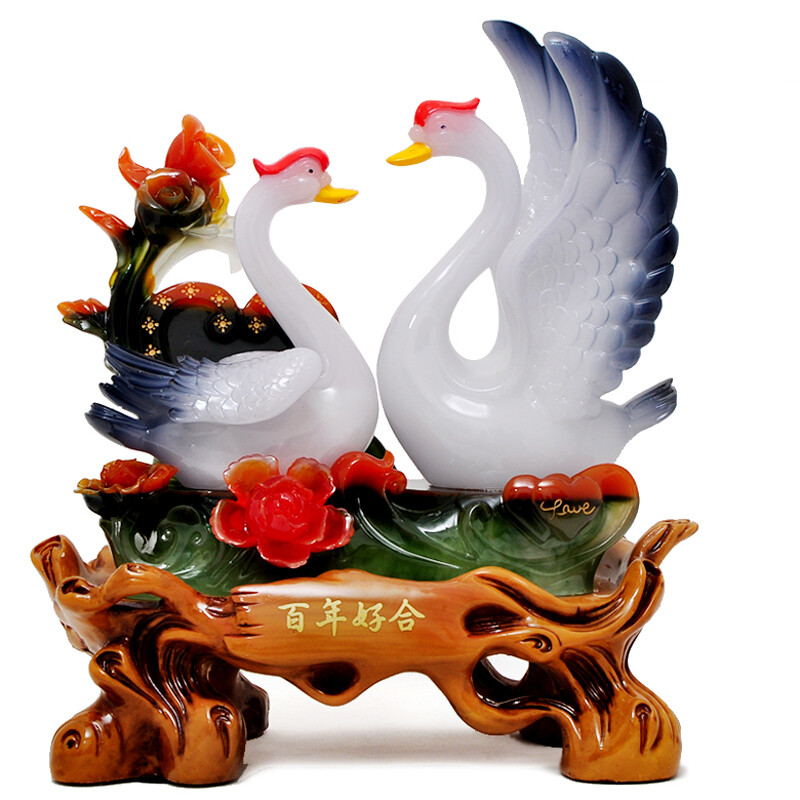 百年好合天鵝擺件 時尚與寓意兼具的結(jié)婚好禮