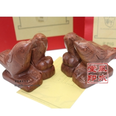 2012壬辰龍年生肖豬吉祥物賞析 喜報豐收，祥瑞護(hù)佑